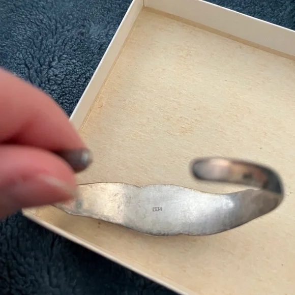 Vintage Sterling Silver Cuff Bracelet - Picture 3 of 4